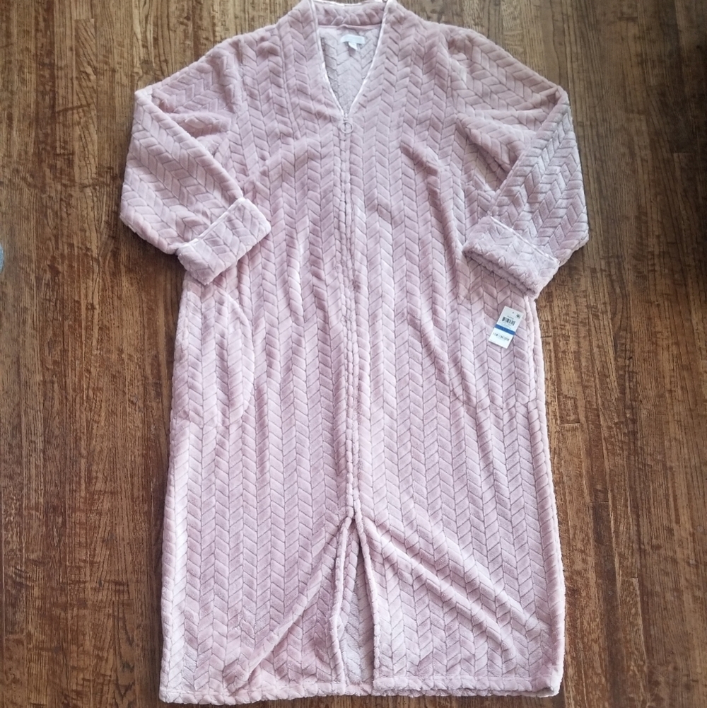 Charter Club Robe